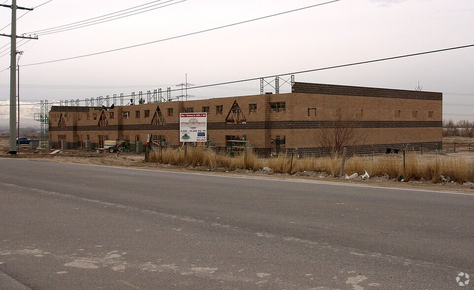 14587 S 790 W, Bluffdale, UT à louer - Photo de l’immeuble – Image 2 sur 8