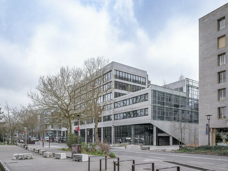 Local commercial dans Nantes à louer - Photo de l’immeuble – Image 2 sur 23