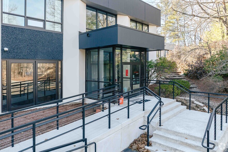 19 Fortune Dr, Billerica, MA à vendre - Photo de l’immeuble – Image 3 sur 7