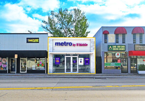 Single-Tenant Micro-Retail Building - Immobilier d'entreprise