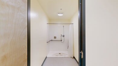 490 Mendocino Ave, Santa Rosa, CA à louer Photo de l’immeuble– Image 1 sur 13
