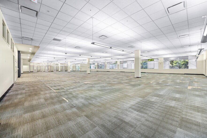 350 Fellowship Rd, Mount Laurel, NJ à louer - Photo intérieure – Image 3 sur 27