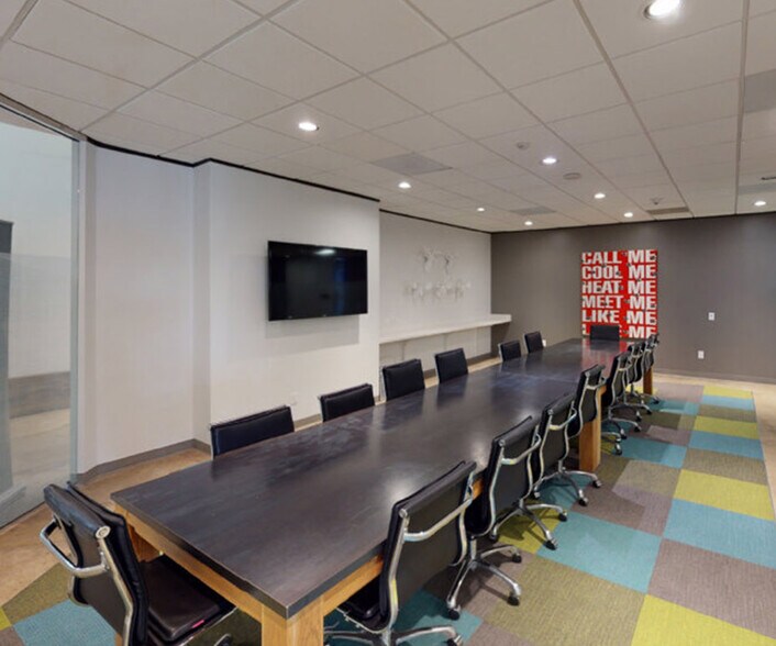 2323 S Voss Rd, Houston, TX à louer - Photo intérieure – Image 3 sur 5