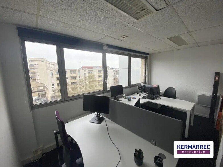 Bureau dans Rennes à louer - Photo de l’immeuble – Image 2 sur 3
