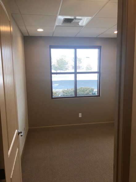 9060 Double Diamond Pkwy, Reno, NV à louer - Photo intérieure – Image 3 sur 8