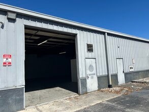 6557 Garden Rd, Riviera Beach, FL à louer Photo intérieure– Image 2 sur 5