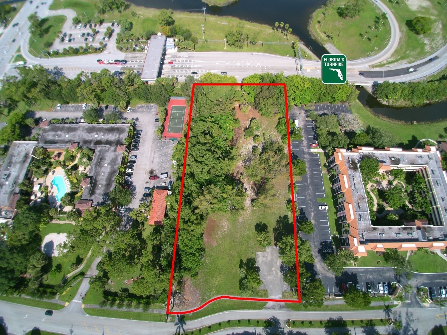 Hadjes Dr, Lake Worth, FL à vendre Photo principale– Image 1 sur 17