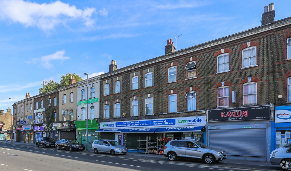 148-152 High Road Leytonstone, Londres à vendre - Photo de l’immeuble – Image 2 sur 2