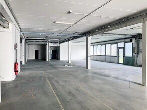 27 Boulevard Louise Michel, Gennevilliers à louer Photo intérieure– Image 2 sur 10
