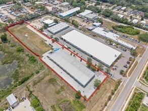 1400 L and R Industrial Blvd, Tarpon Springs, FL à louer Aérien– Image 1 sur 31