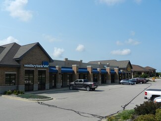 Plus de détails pour 1175-1195 E Commerce Blvd, Slinger, WI - Local commercial à louer