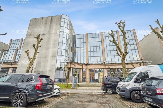 Plus de détails pour Bureau à vendre