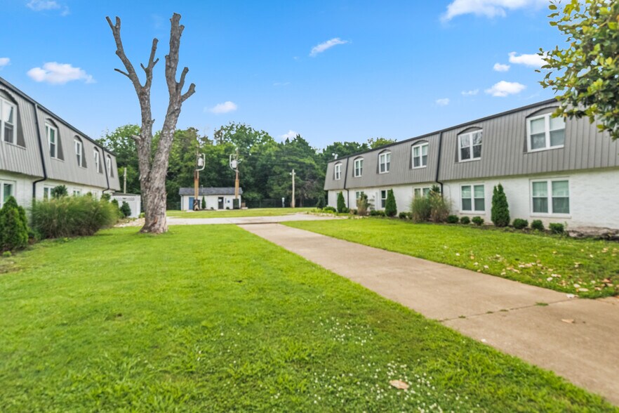 117 Cedarwood Dr, Lebanon, TN à vendre - Photo de l’immeuble – Image 2 sur 64