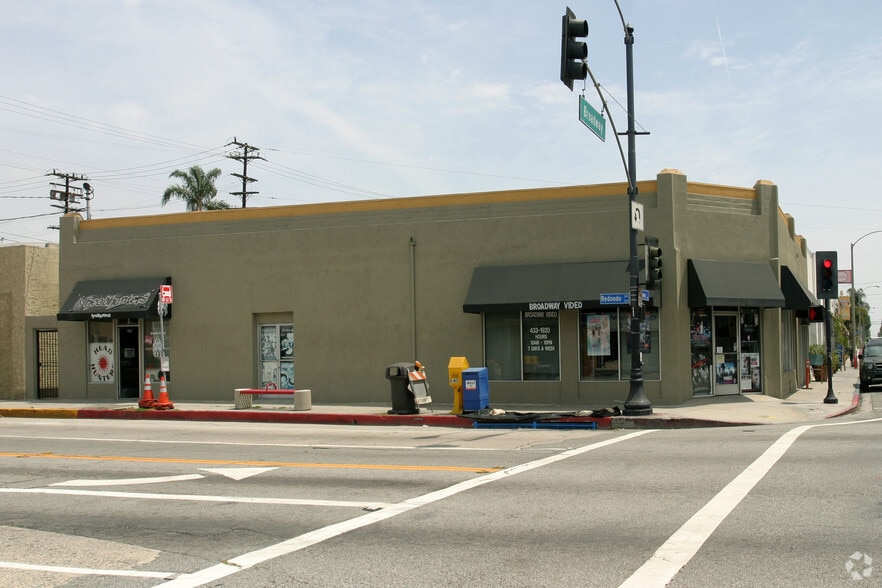 3401-3405 E Broadway, Long Beach, CA à louer - Photo principale – Image 1 sur 4
