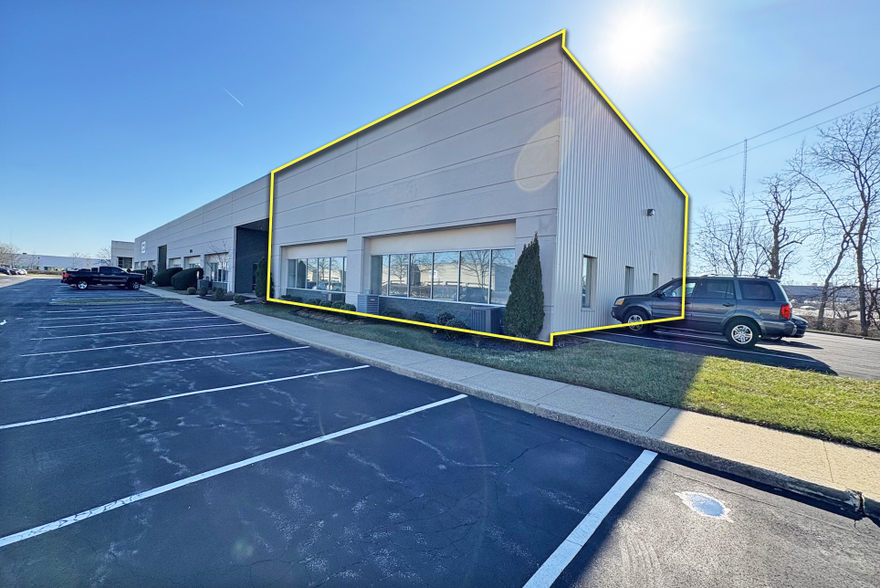 1720 Fortune Ct, Lexington, KY à louer - Photo de l’immeuble – Image 1 sur 32