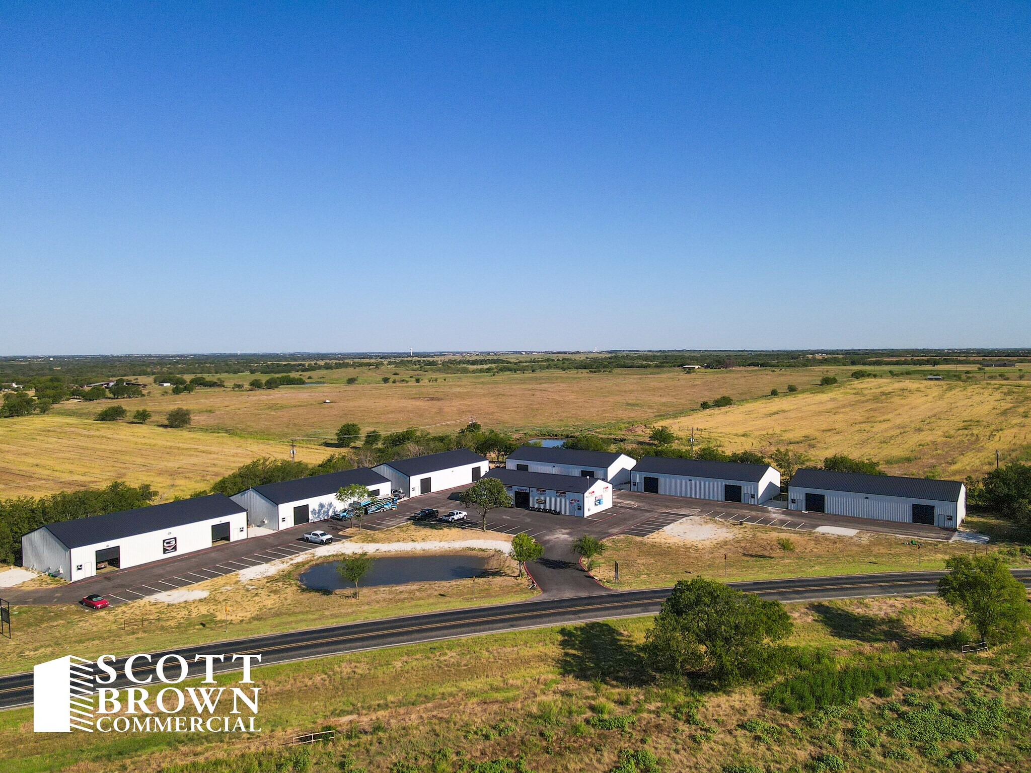 8307 FM 2164, Sanger, TX à louer Photo principale– Image 1 sur 16