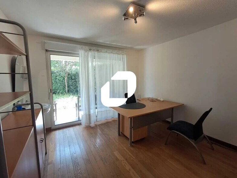 Bureau dans Bordeaux à louer - Photo de l’immeuble – Image 2 sur 7