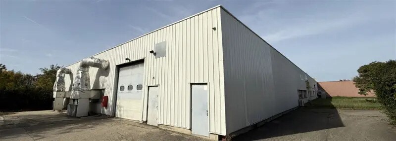 Local d'activités dans Bron à vendre - Photo de l’immeuble – Image 3 sur 6