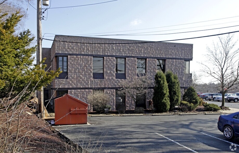 6200 Steubenville Pike, McKees Rocks, PA à louer - Photo de l’immeuble – Image 2 sur 9
