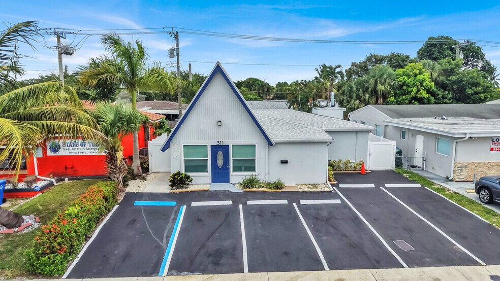 311 E Commercial Blvd, Oakland Park, FL à vendre - Photo de l’immeuble – Image 1 sur 36