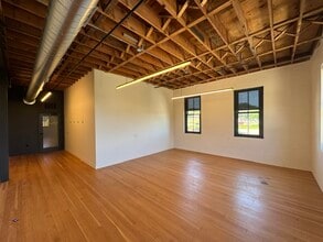 1201 Keosauqua Way, Des Moines, IA à louer Photo intérieure– Image 1 sur 2