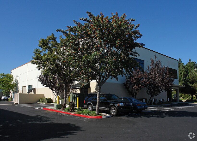 25 Brookline, Aliso Viejo, CA à vendre - Photo de l’immeuble – Image 3 sur 3