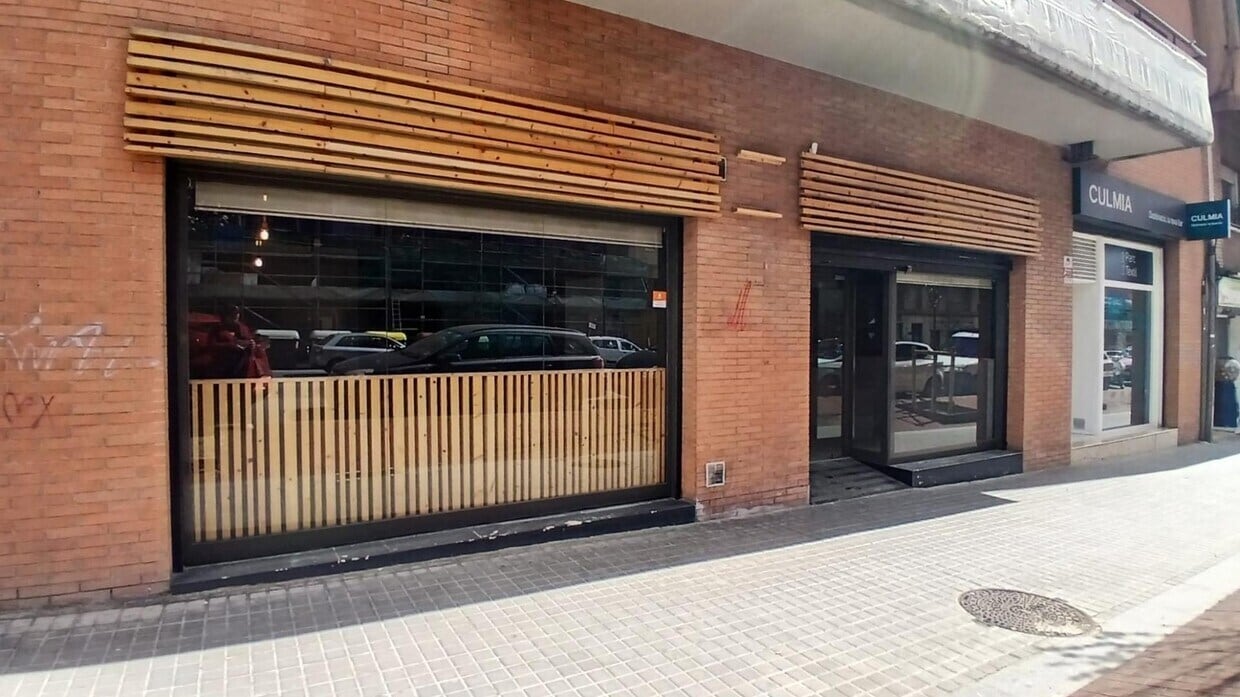 Immeuble residentiel dans Sabadell, Barcelona à vendre Photo intérieure– Image 1 sur 2