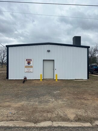 Plus de détails pour 303 S Main St, Gladewater, TX - Spécialisé à vendre
