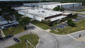 Plus de détails pour 250 S Hicks Rd, Palatine, IL - Industriel/Logistique à louer