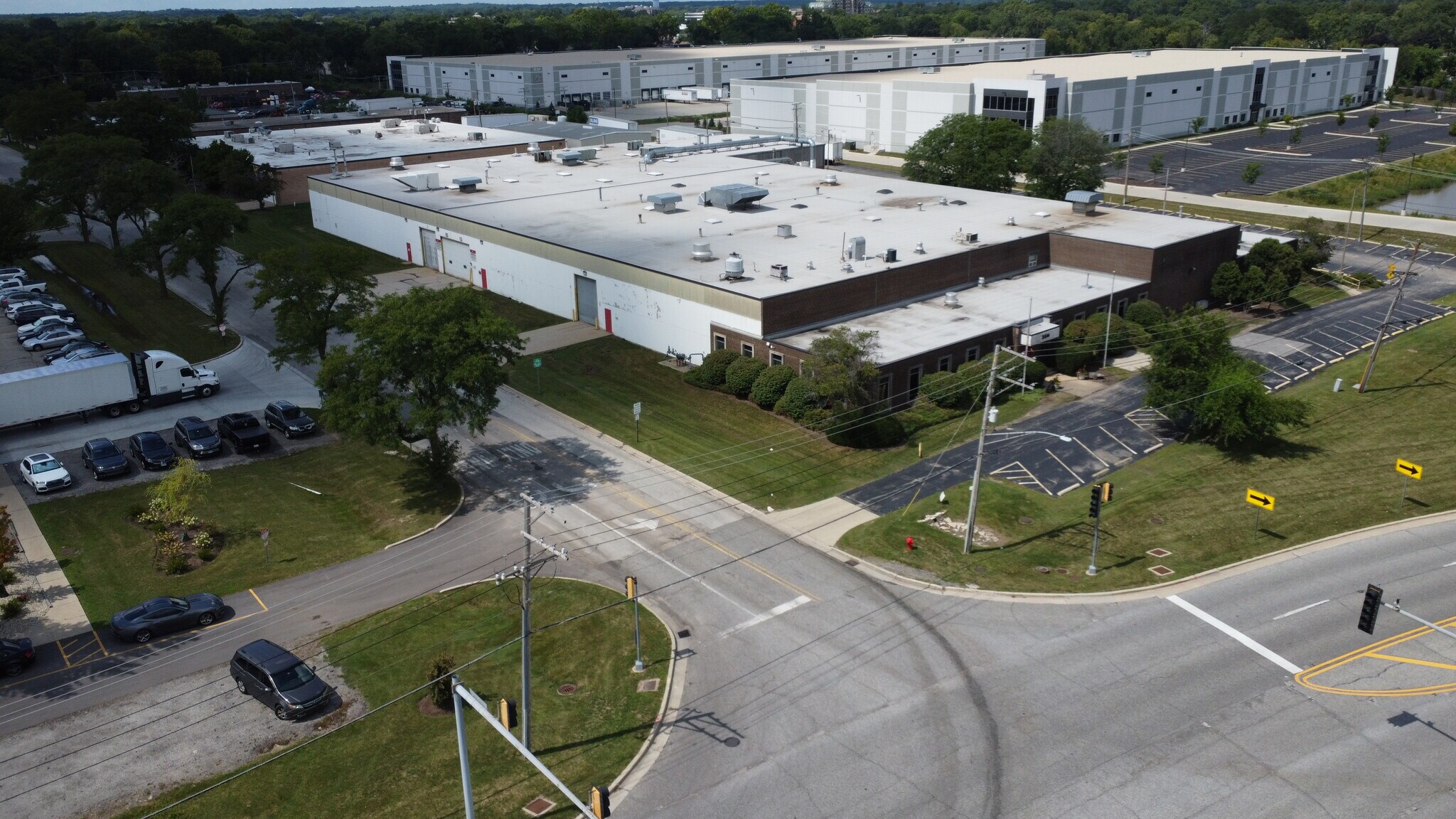 250 S Hicks Rd, Palatine, IL à vendre Aérien– Image 1 sur 6