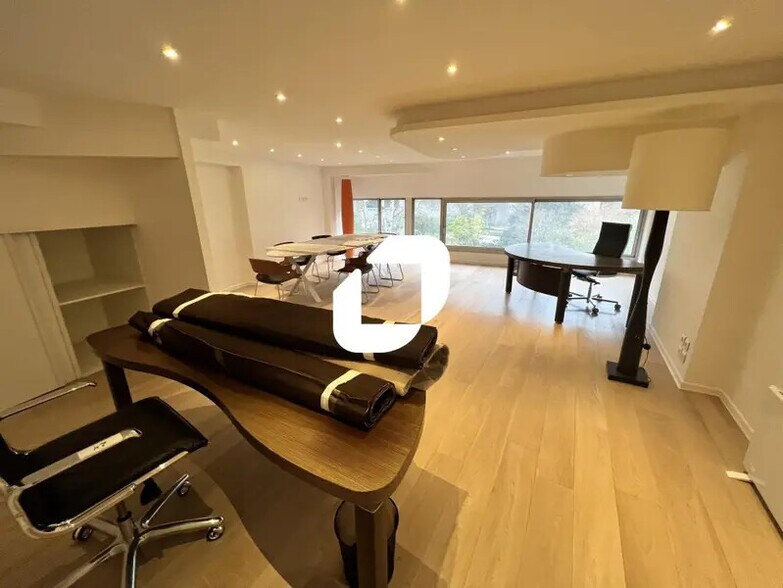 Bureau dans Paris à vendre - Photo intérieure – Image 2 sur 6