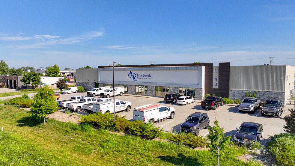 1160 W 149th St, Olathe, KS à louer - Photo de l’immeuble – Image 3 sur 8