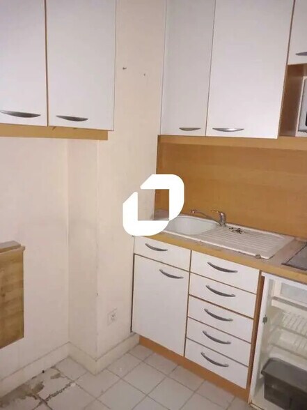 Bureau dans Châtillon à louer - Photo intérieure – Image 3 sur 9