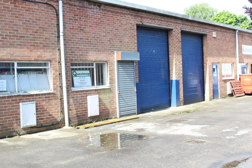 Millfield Industrial Estate, Chard à louer - Autre – Image 2 sur 6