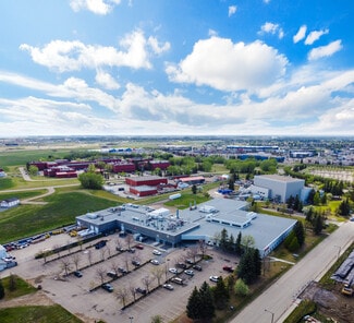 Plus de détails pour 9421 17 Av NW, Edmonton, AB - Local d’activités à vendre
