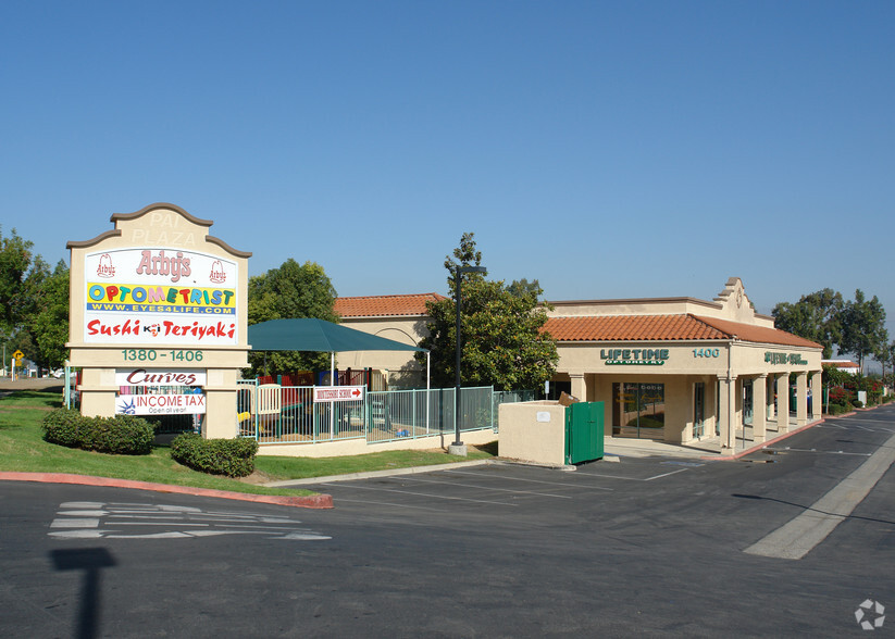 1380-1400 W 6th St, Corona, CA à louer - Photo de l’immeuble – Image 2 sur 3