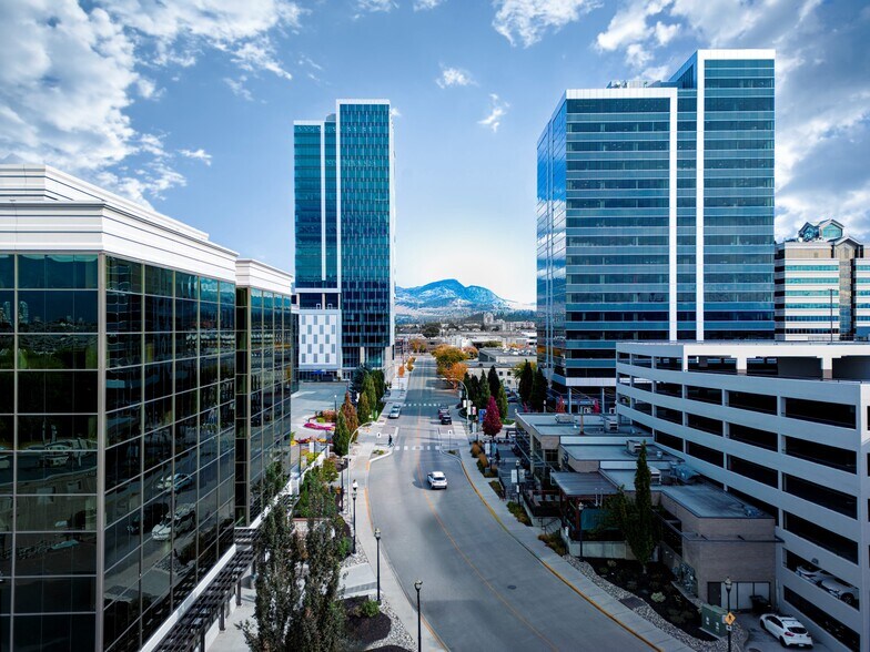 1708 Dolphin Av, Kelowna, BC à louer - Photo de l’immeuble – Image 2 sur 3