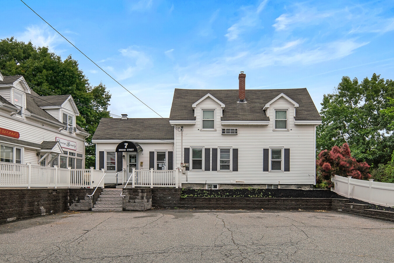 7 Bridge St, Billerica, MA 01821 - Lot 10 - - Photo intérieure - Image 2 of 18