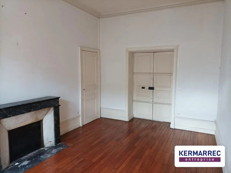 Bureau dans Nantes à louer - Photo de l’immeuble – Image 1 sur 4