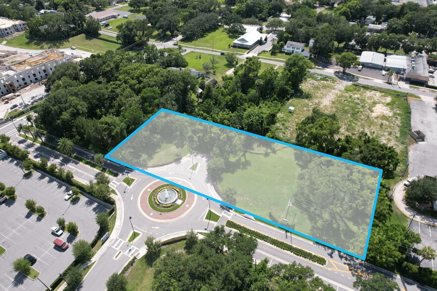 506 McGee ave, Apopka, FL à louer - Photo de l’immeuble – Image 2 sur 4