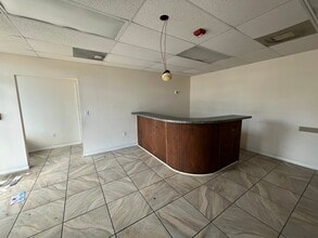 3915-4105 Cortez Rd, Bradenton, FL à louer Photo intérieure– Image 1 sur 20
