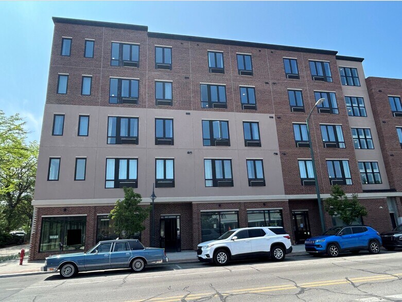 232 East State St, Traverse City, MI à vendre - Photo de l’immeuble – Image 2 sur 16
