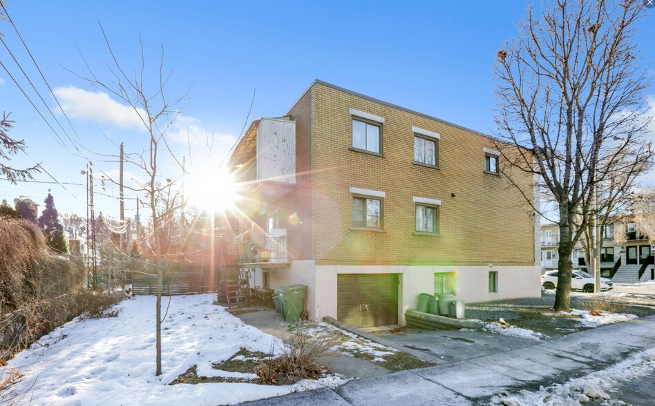 5884-5890 Rue Albert-Malouin, Montréal, QC à vendre - Photo de l’immeuble – Image 3 sur 3