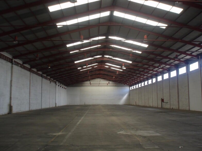 Industriel/Logistique dans Quart de Poblet, Valencia à vendre - Photo intérieure – Image 1 sur 13