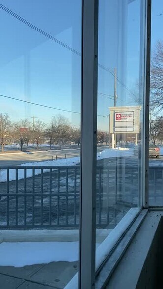 123 E Route 59, Nanuet, NY à louer - Vidéo sur l’annonce professionnelle – Image 2 sur 13
