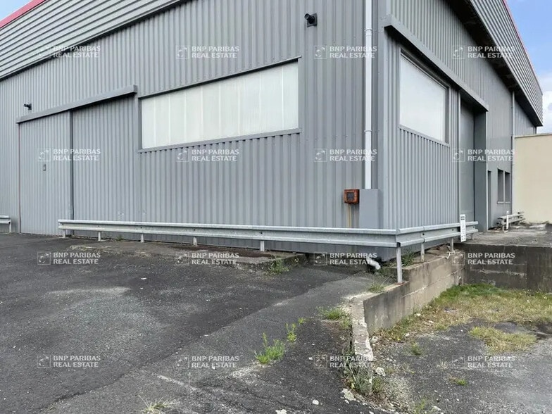 Industriel/Logistique dans Carquefou à louer - Photo de l’immeuble – Image 2 sur 15