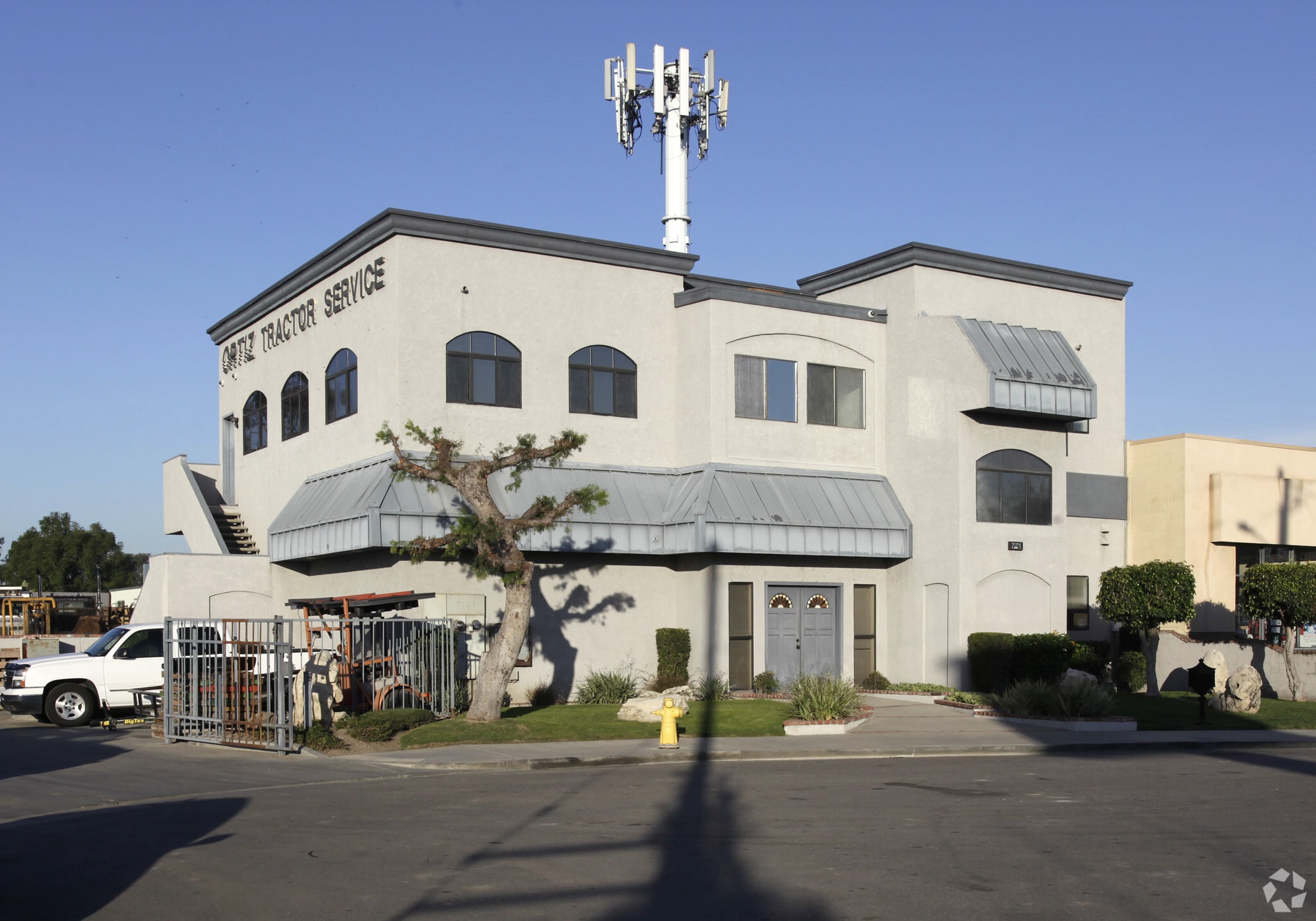 7161 McNeil Ln, Buena Park, CA à louer Photo principale– Image 1 sur 4