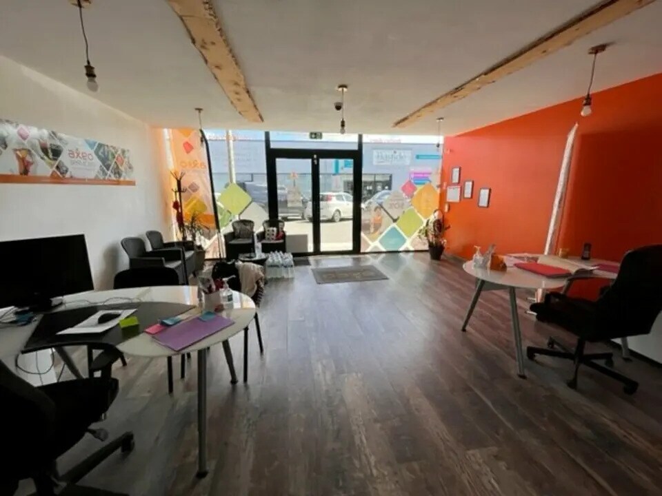 Local commercial dans La Teste-de-Buch à louer Photo de l’immeuble– Image 1 sur 8