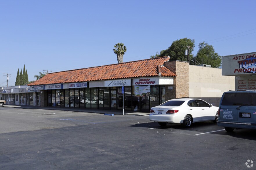 1851-1857 W Katella Ave, Anaheim, CA à louer - Photo de l’immeuble – Image 1 sur 2