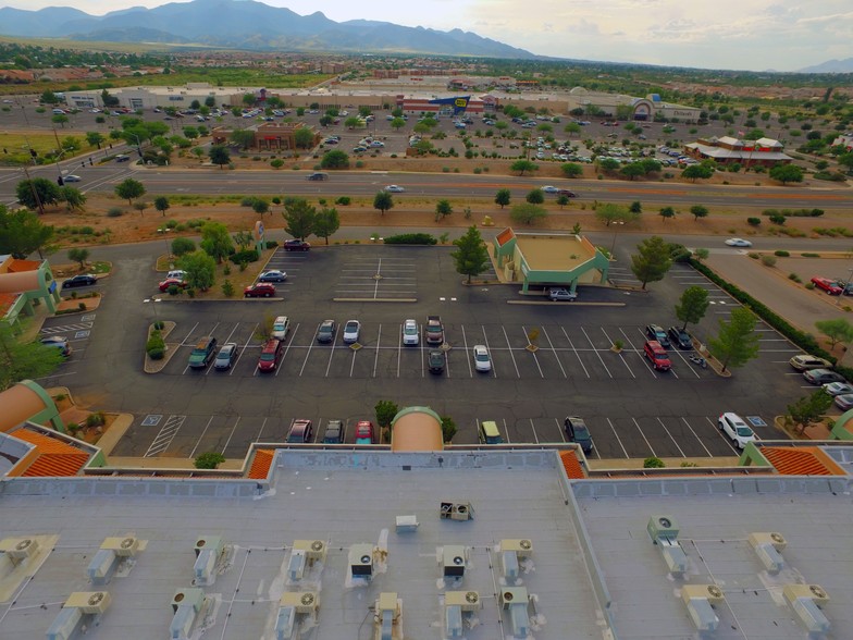 2151 S Highway 92, Sierra Vista, AZ à louer - Photo de l’immeuble – Image 3 sur 5
